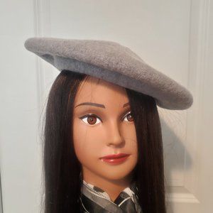 NWT Gray Beret